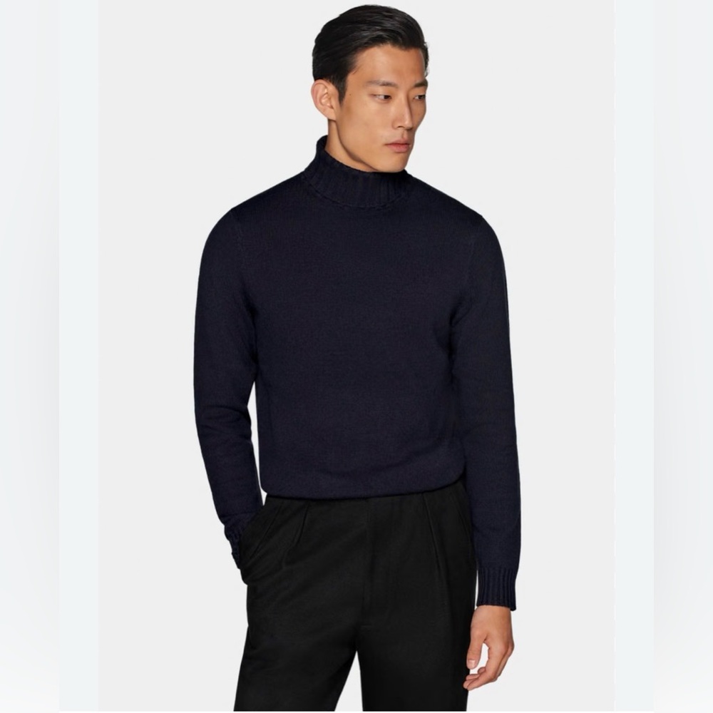 Suit Supply 100% merino wool Elegant Navy Turtleneck long sleeve Sweater for Men